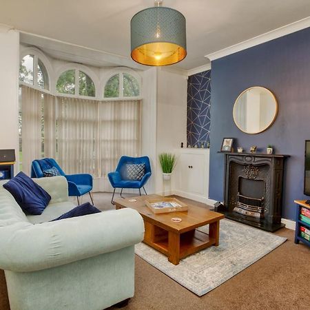 Pass The Keys 2 Bed Flat In Old School House Apartment ลินคอล์น ภายนอก รูปภาพ