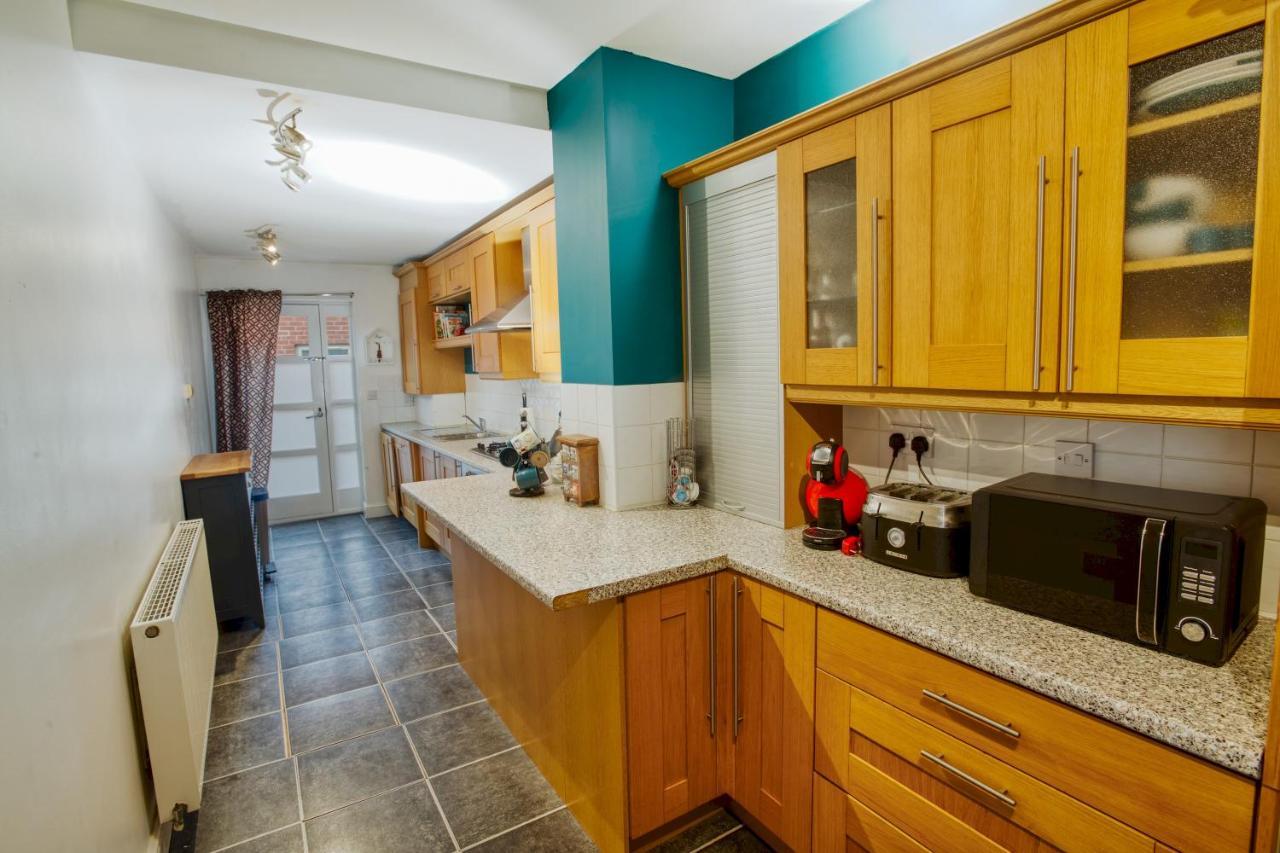 Pass The Keys 2 Bed Flat In Old School House Apartment ลินคอล์น ภายนอก รูปภาพ